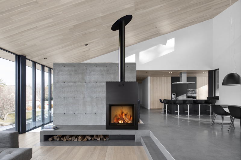 Slide door wood burning stove 17kw